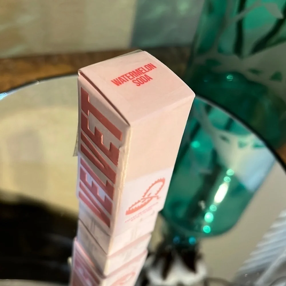 Jeffree Star Velvet Trap lipstick in color Watermelon Soda. New!